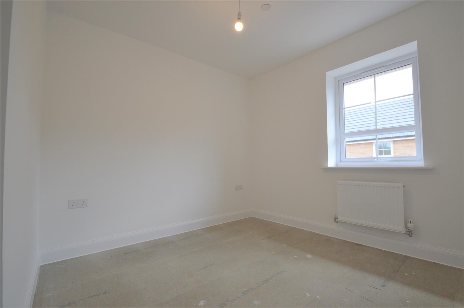 18 South View, Boverton, Llantwit Major, CF61 2AW